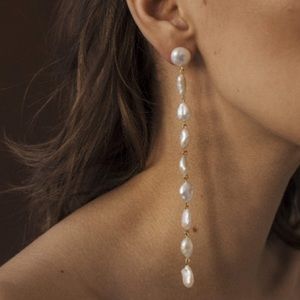 NWOT Lizzie Fortunato Pearl Drop Earrings